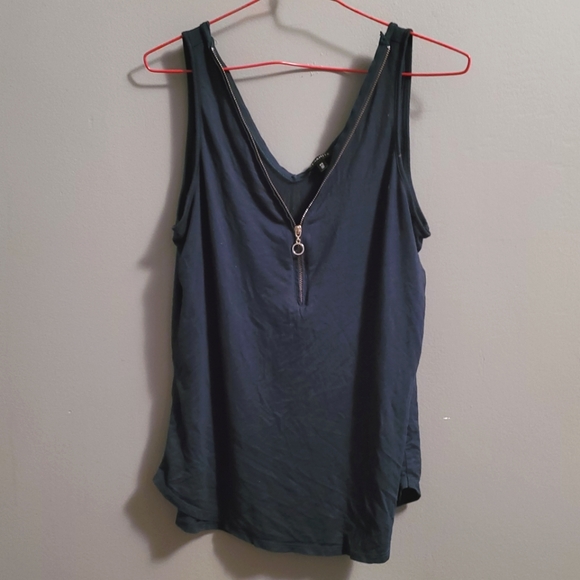 Dynamite Tops - 2/14 Dynamite Top